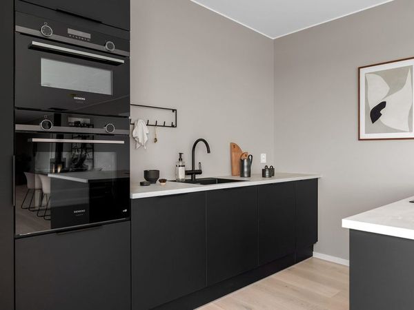 Boston Cabinet Refacing — Cabinet Refacing project in Boston (6)